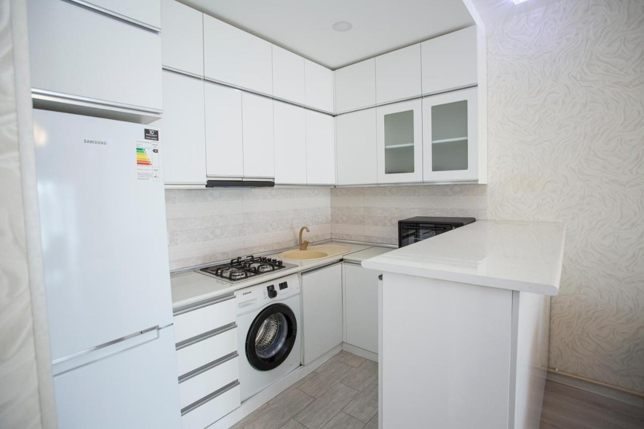 Park Azure Luxury Apartment Баку Екстериор снимка