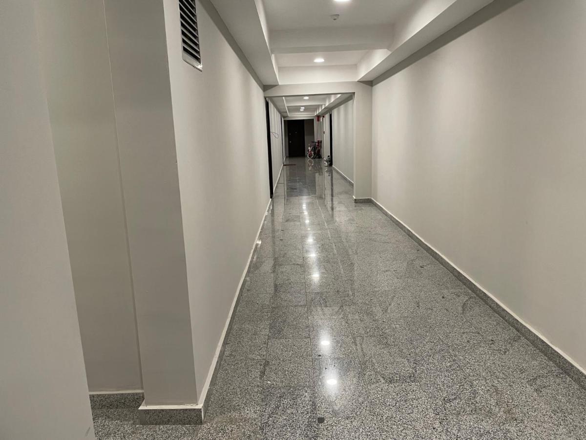Park Azure Luxury Apartment Баку Екстериор снимка